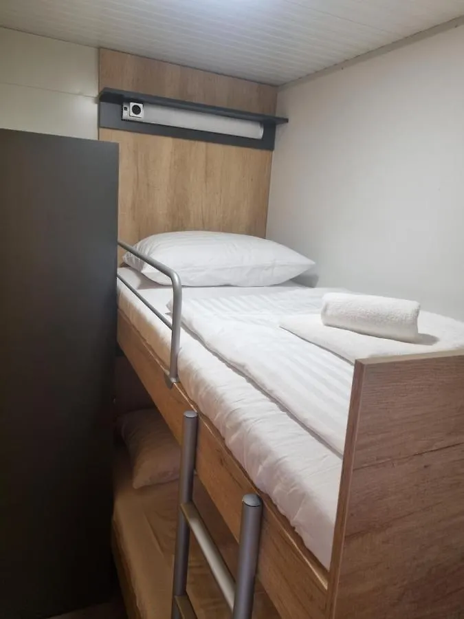 Hipo Camp Mobil Home Arta Pakostane Croatia