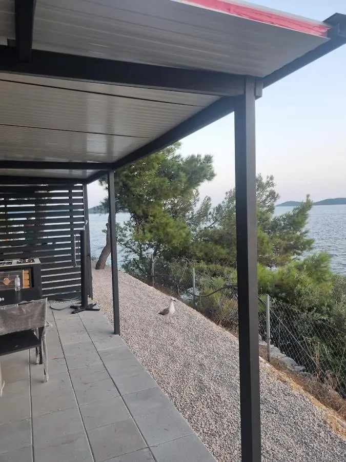 Hipo Camp Mobil Home Arta Pakostane Campsite